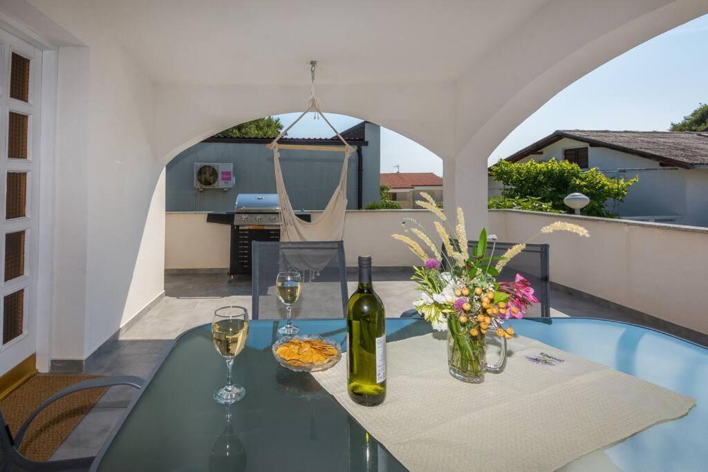 Appartamento Family Patio Vir Esterno foto