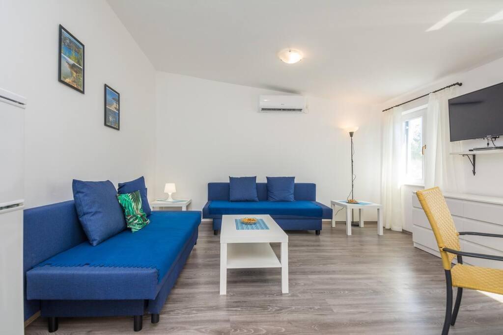 Appartamento Family Patio Vir Esterno foto